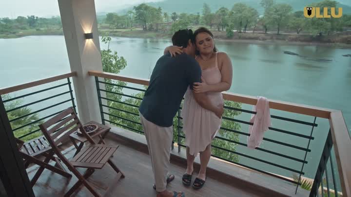 Screenshot Of Sanskari 2023 Season 1 Part 1 ULLU Web Series